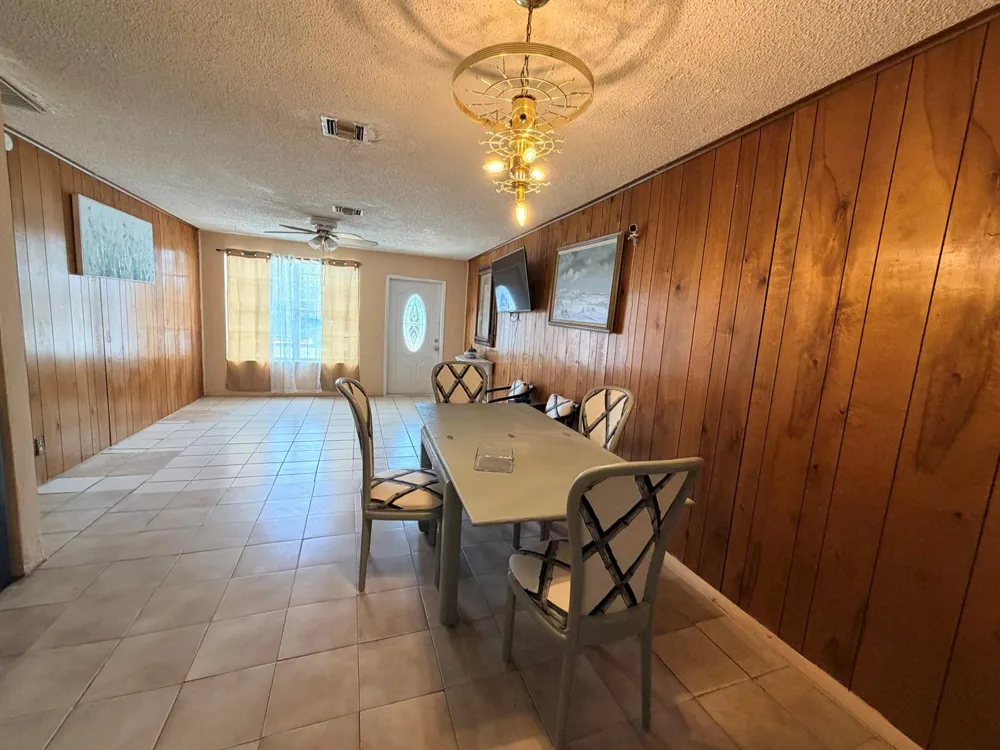 2033 Longwood Road West Palm Beach, FL 33409