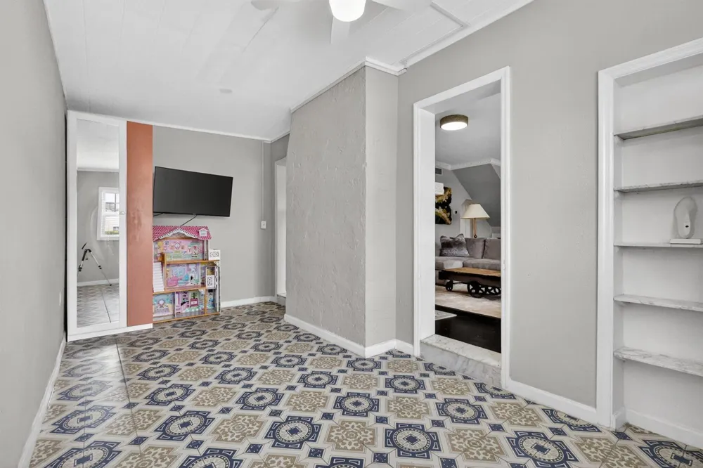 412 El Prado #1 West Palm Beach, FL 33405