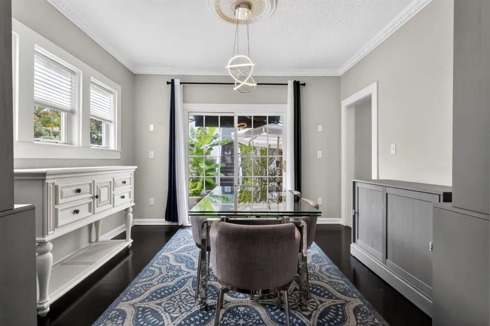 412 El Prado #1 West Palm Beach, FL 33405