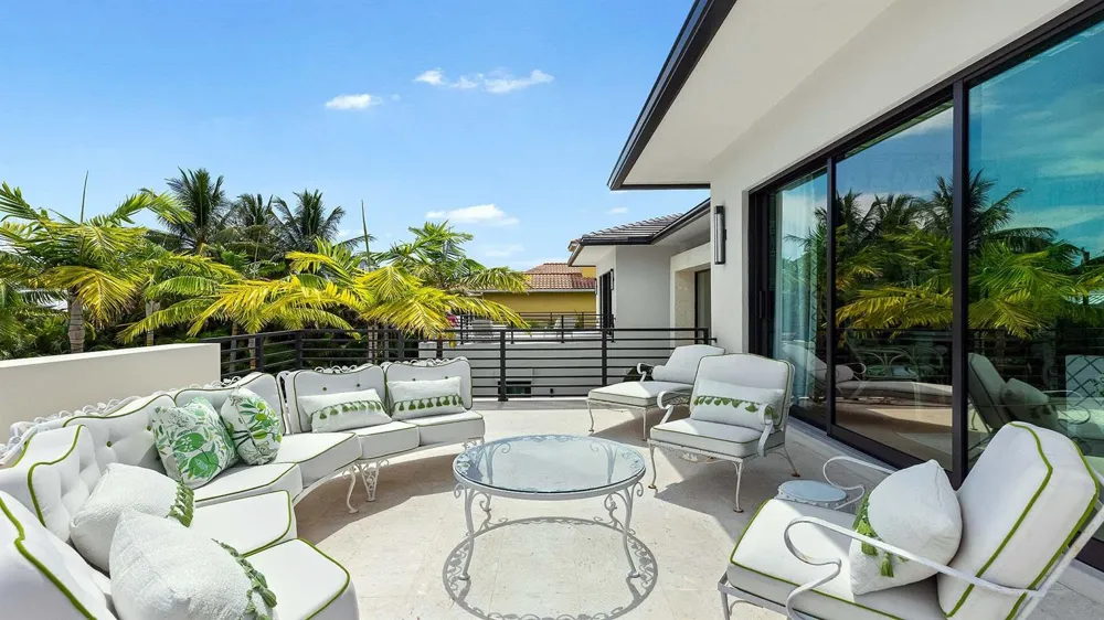 18 E Ocean Avenue Ocean Ridge, FL 33435