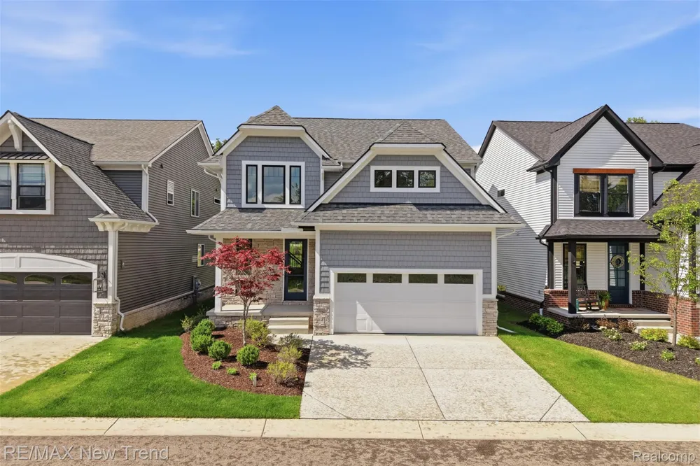 203 Mountain View Lane Milford Village, MI 48381