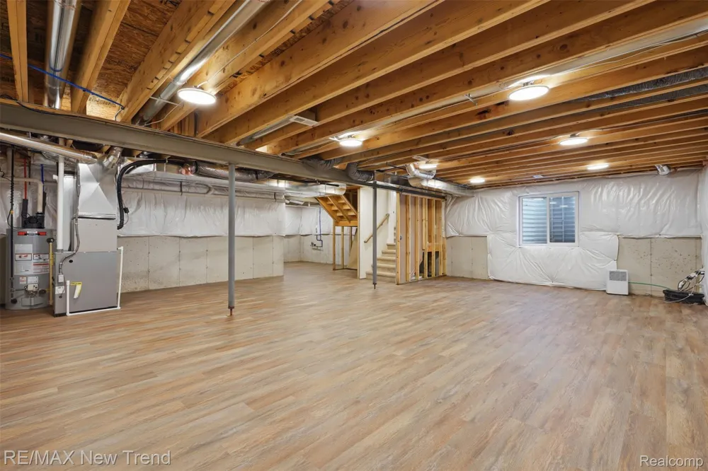 203 Mountain View Lane Milford Village, MI 48381