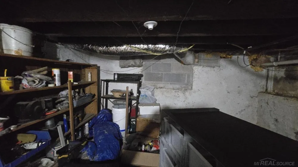 133 Anderson Avenue Croswell City, MI 48422
