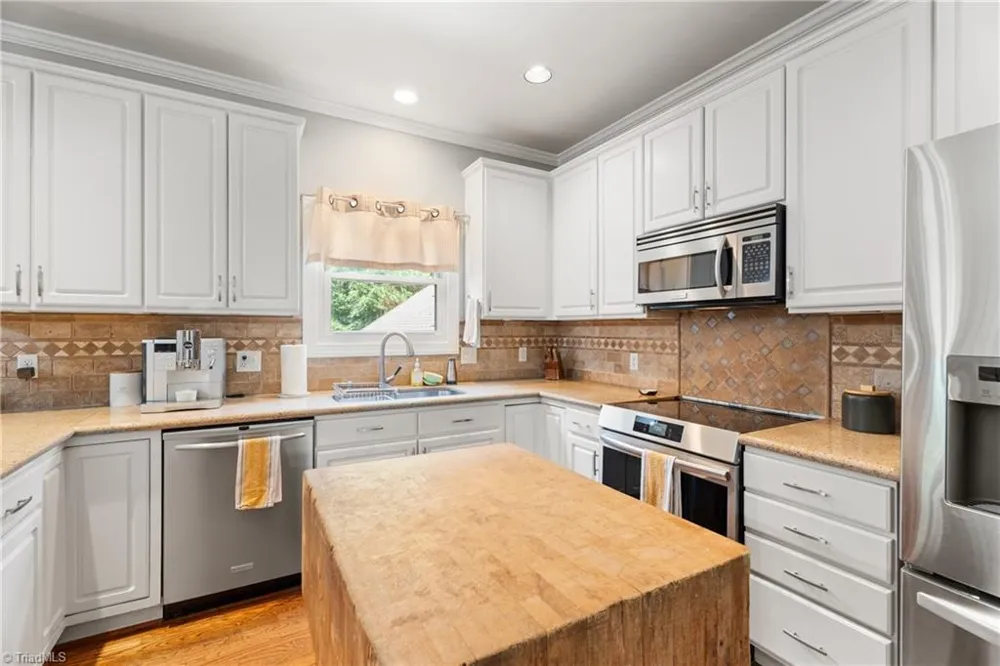 7049 Orchard Path Drive Clemmons, NC 27012