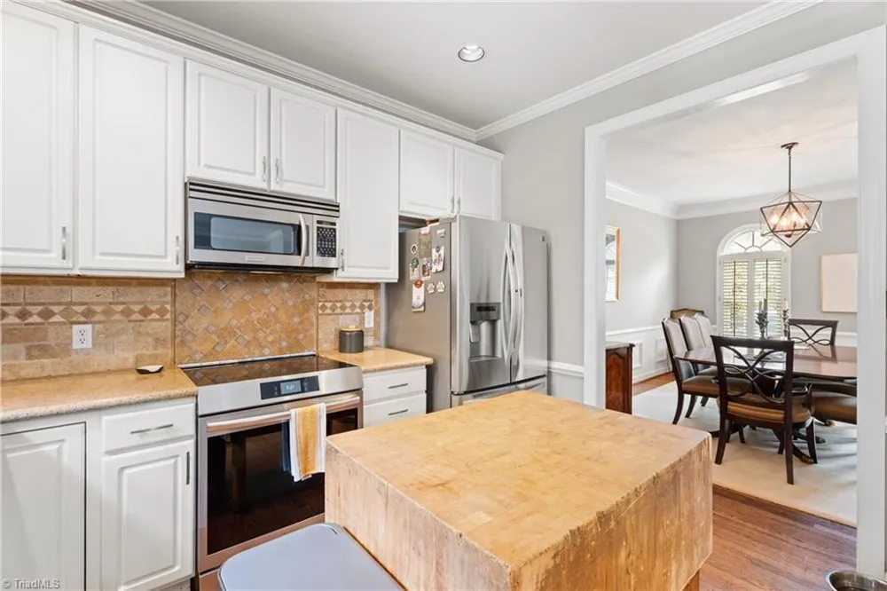 7049 Orchard Path Drive Clemmons, NC 27012