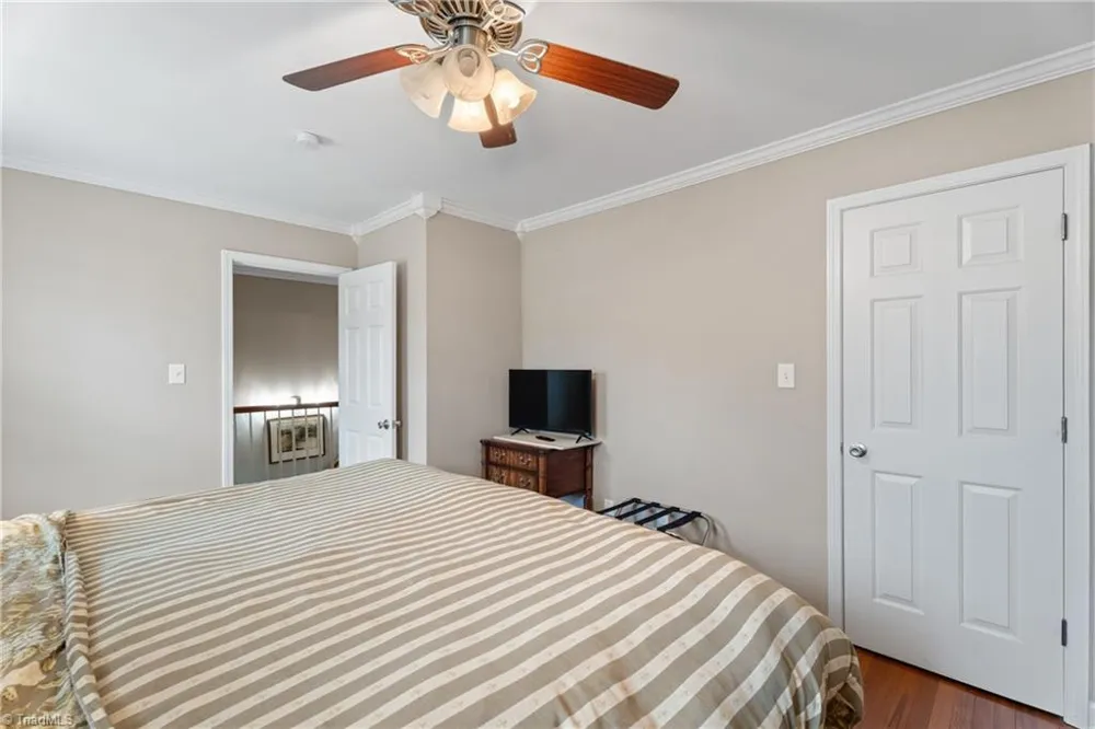 7049 Orchard Path Drive Clemmons, NC 27012