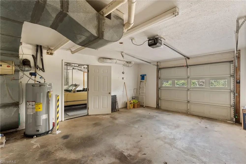 7049 Orchard Path Drive Clemmons, NC 27012
