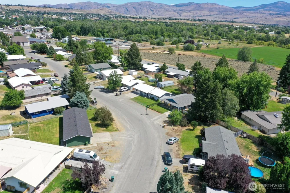 733 Ridge Place Omak, WA 98841