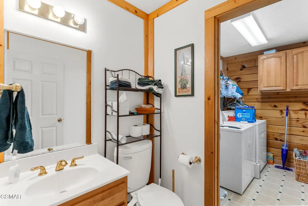 615 Harold Drive Maryville, TN 37803