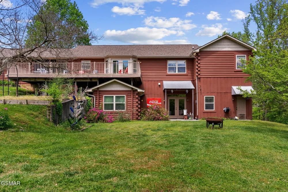 615 Harold Drive Maryville, TN 37803