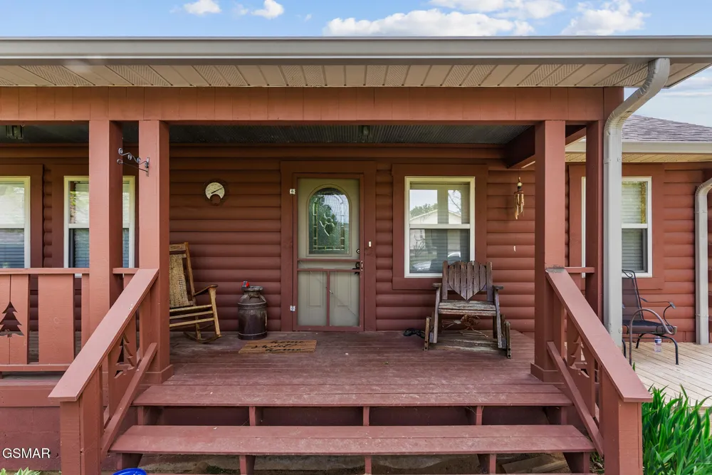615 Harold Drive Maryville, TN 37803