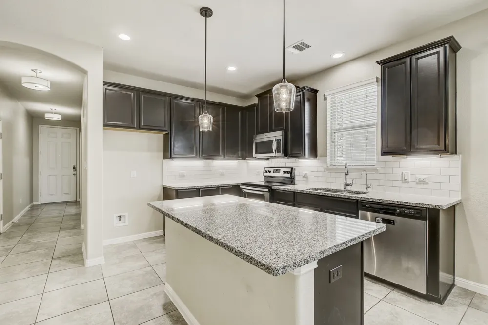 356 Quarry Lane Liberty Hill, TX 78642