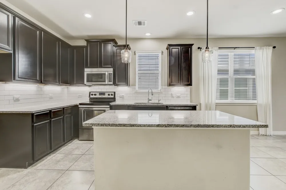356 Quarry Lane Liberty Hill, TX 78642