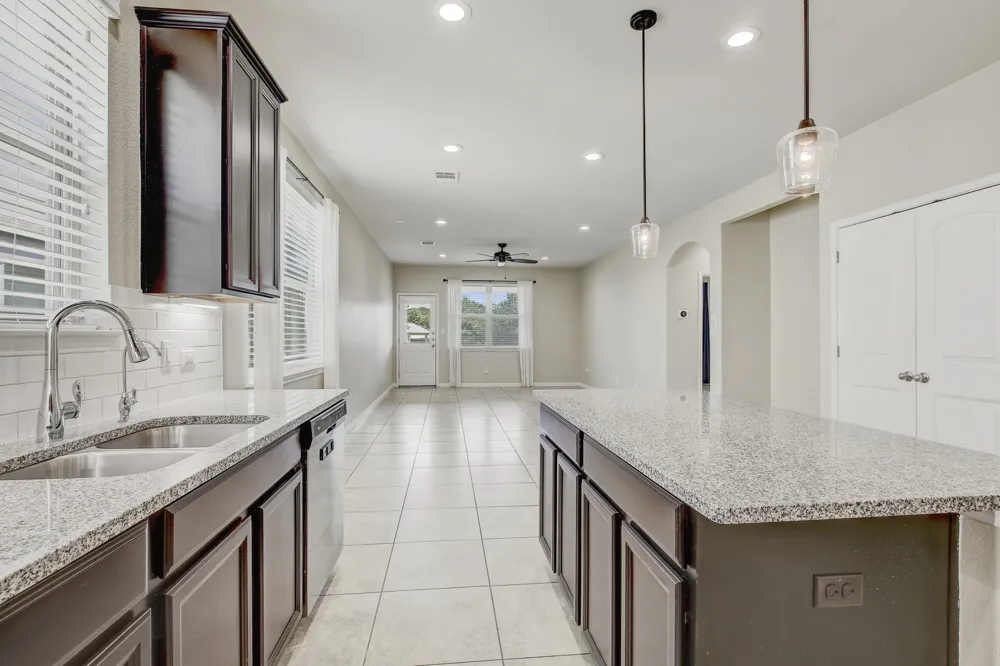 356 Quarry Lane Liberty Hill, TX 78642