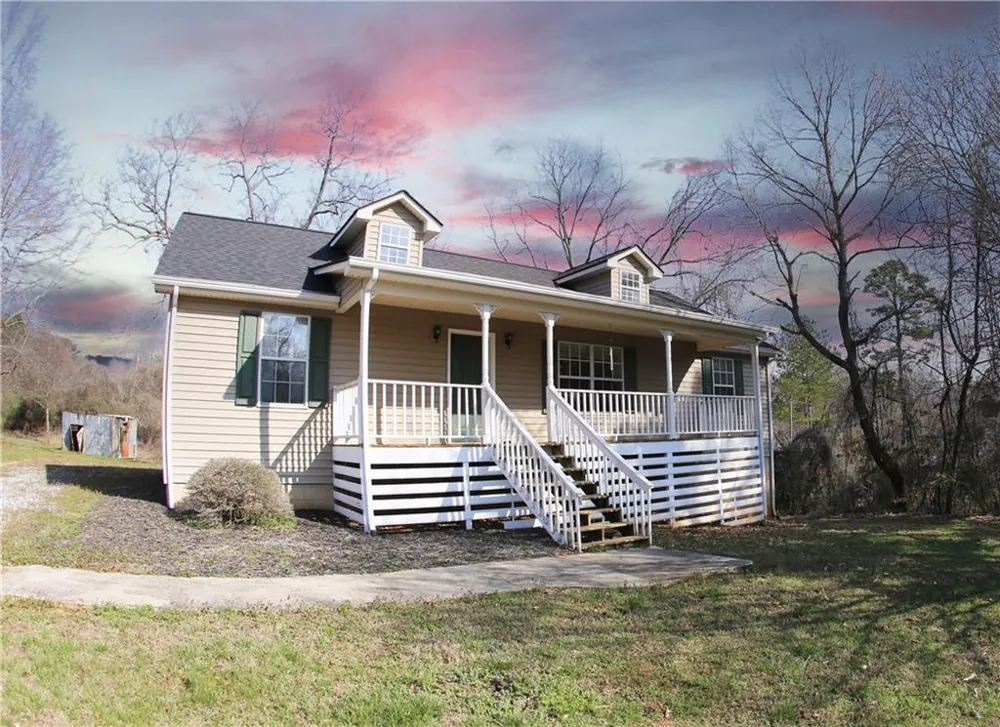 5523 Green Circle Clermont, GA 30527