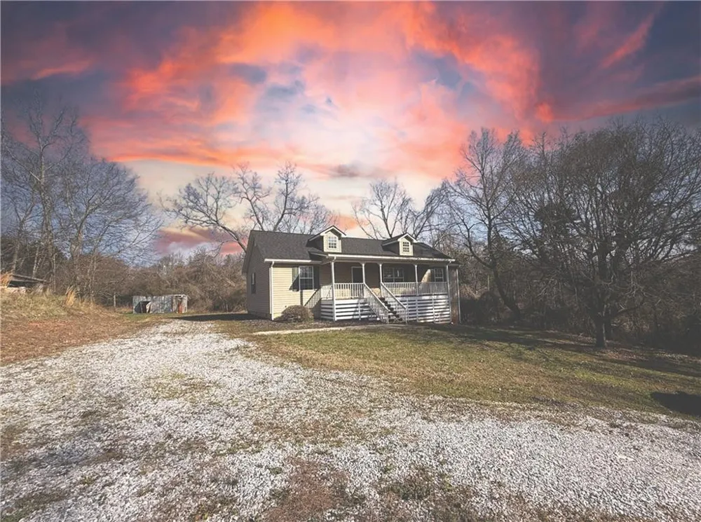 5523 Green Circle Clermont, GA 30527