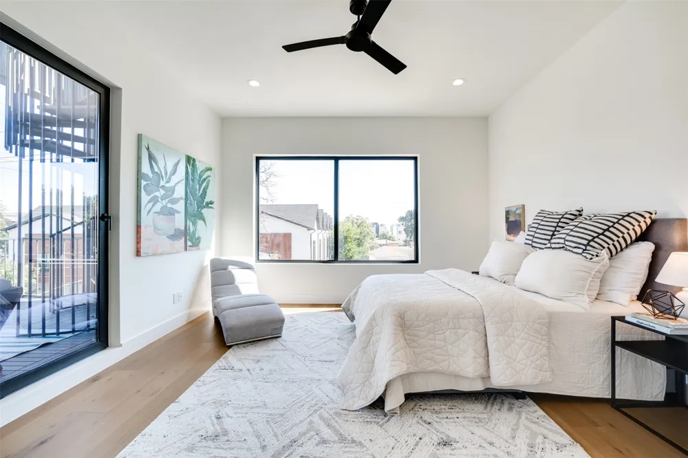 3825 Munger Avenue Dallas, TX 75206