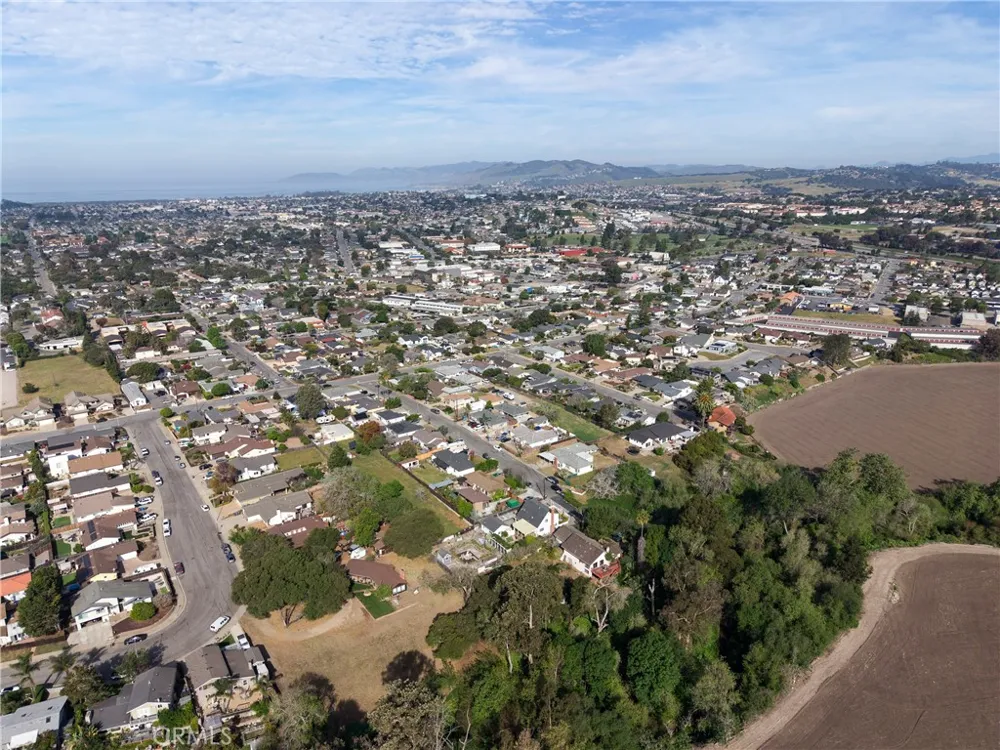 581 Newman Drive Arroyo Grande, CA 93420