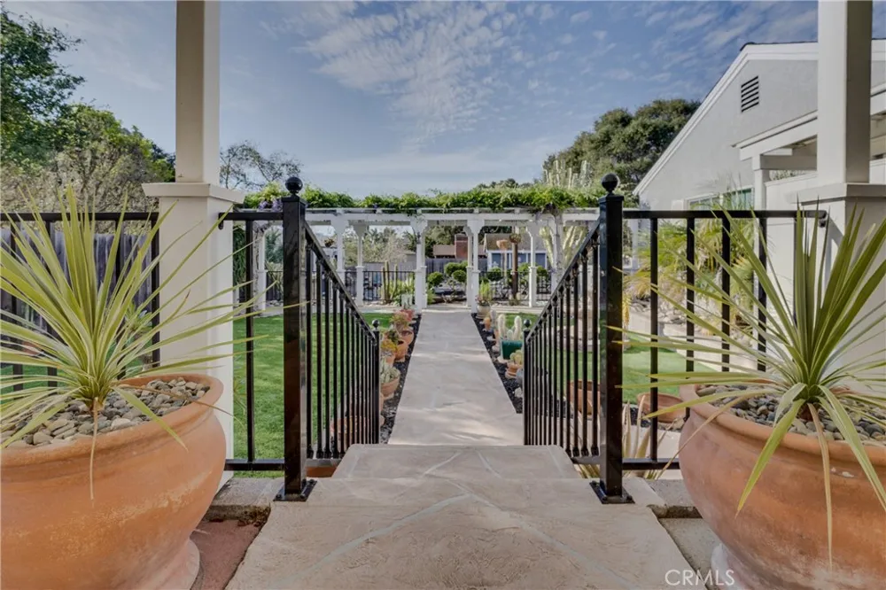 581 Newman Drive Arroyo Grande, CA 93420