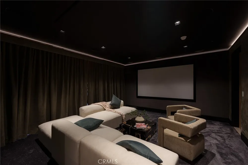3187 Oakdell Rd Studio City, CA 91604