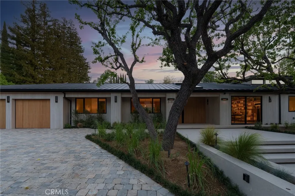 3187 Oakdell Rd Studio City, CA 91604