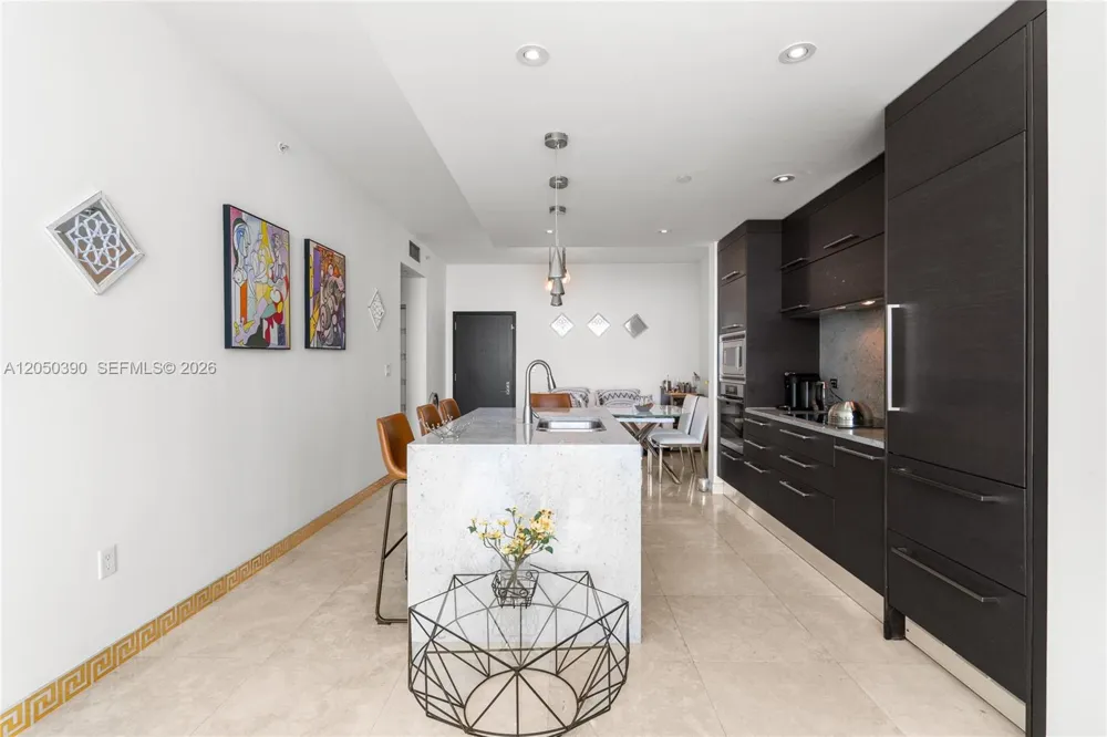 900 Biscayne Blvd #3704 Miami, FL 33132