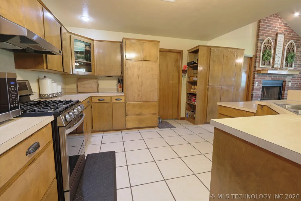 29783 E 770 ROAD Wagoner, OK 74467