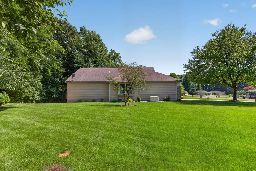 3025 S Wood Dale Drive Summit Township, MI 49203