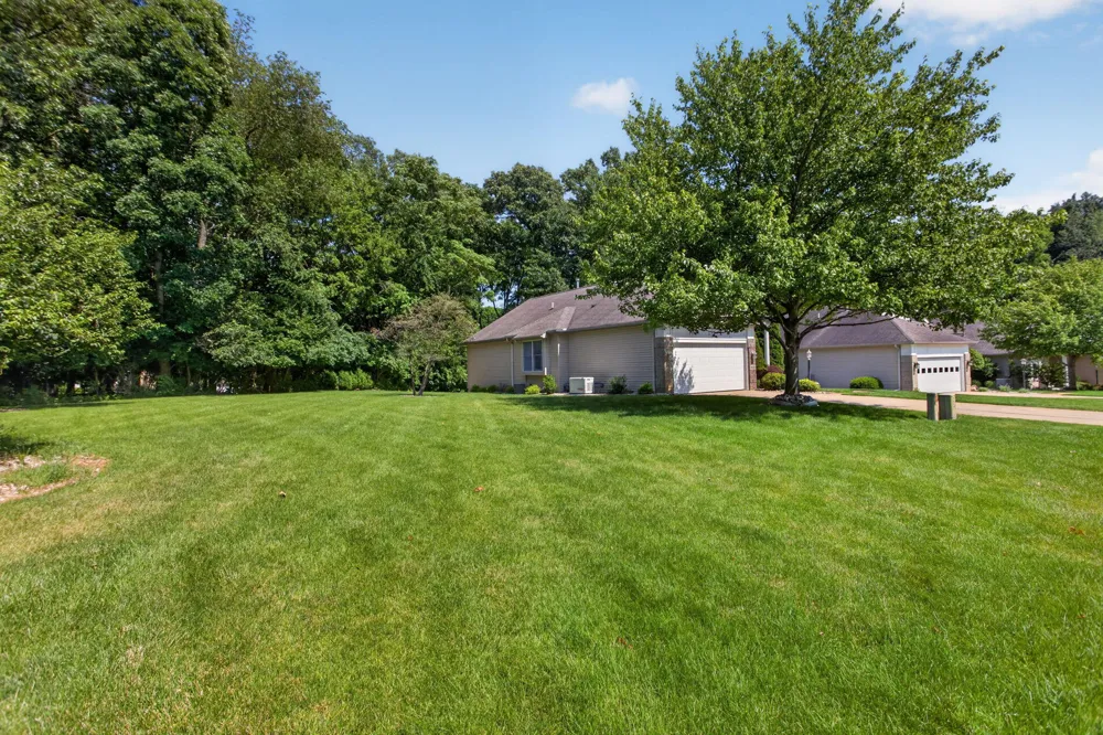 3025 S Wood Dale Drive Summit Township, MI 49203