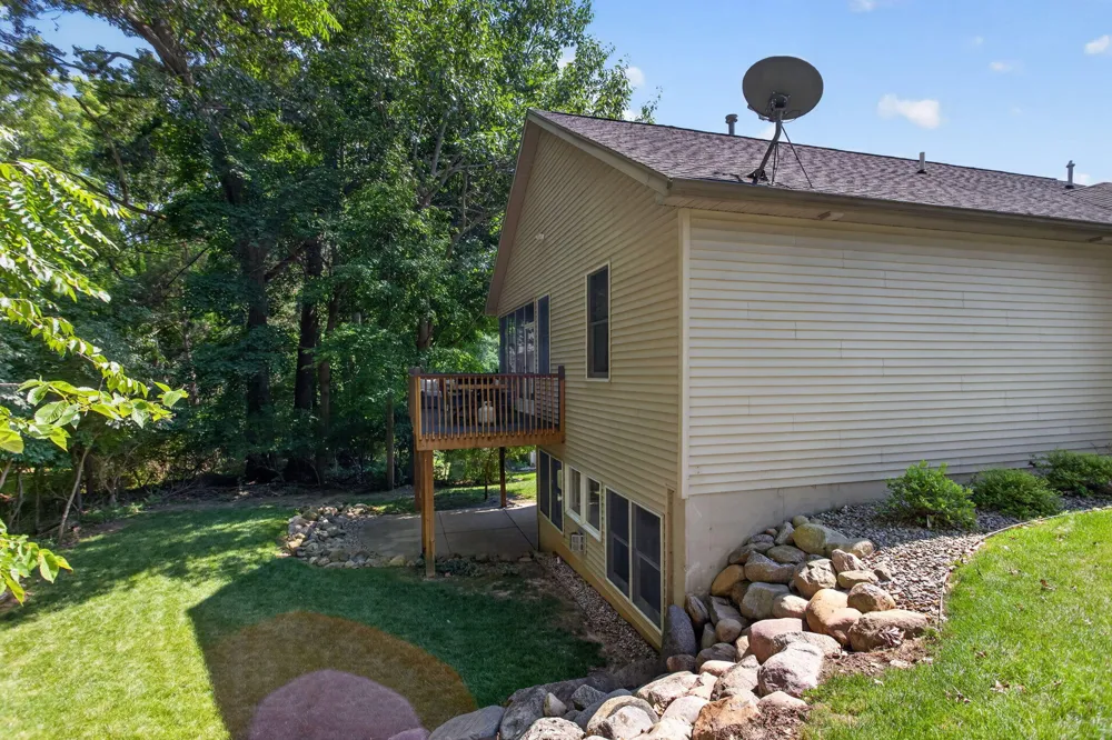 3025 S Wood Dale Drive Summit Township, MI 49203