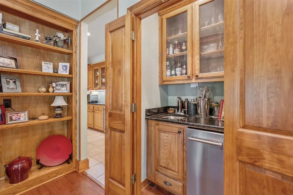 100 Red Oak Bullard, TX 75757