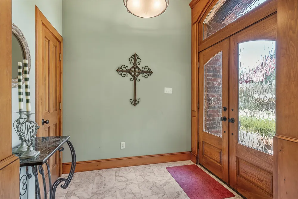 100 Red Oak Bullard, TX 75757