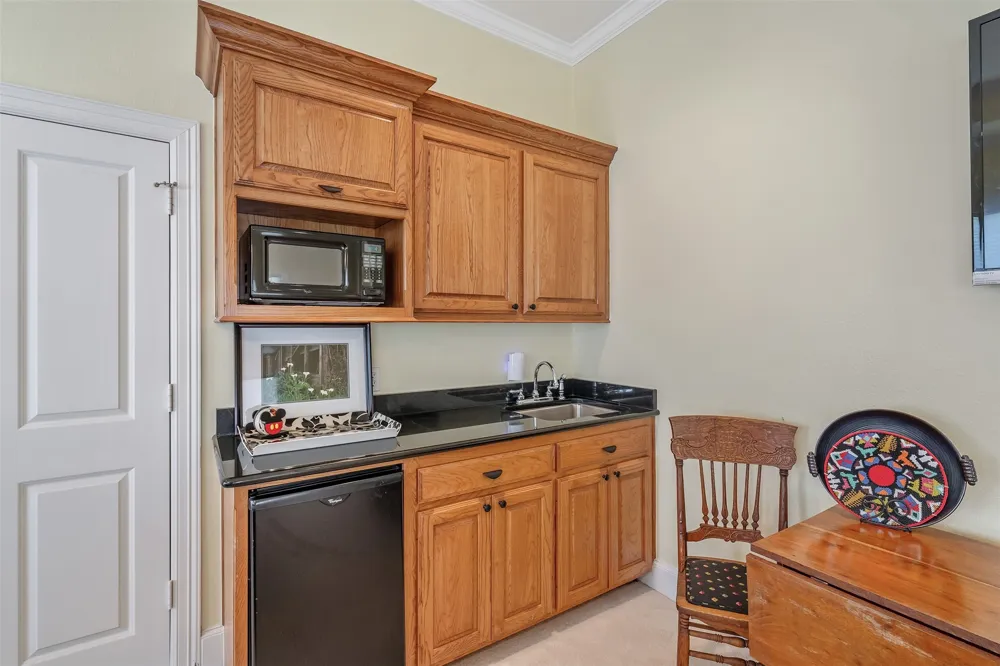 100 Red Oak Bullard, TX 75757