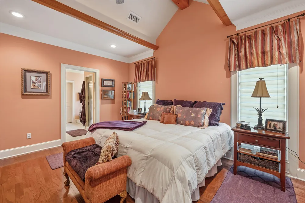 100 Red Oak Bullard, TX 75757