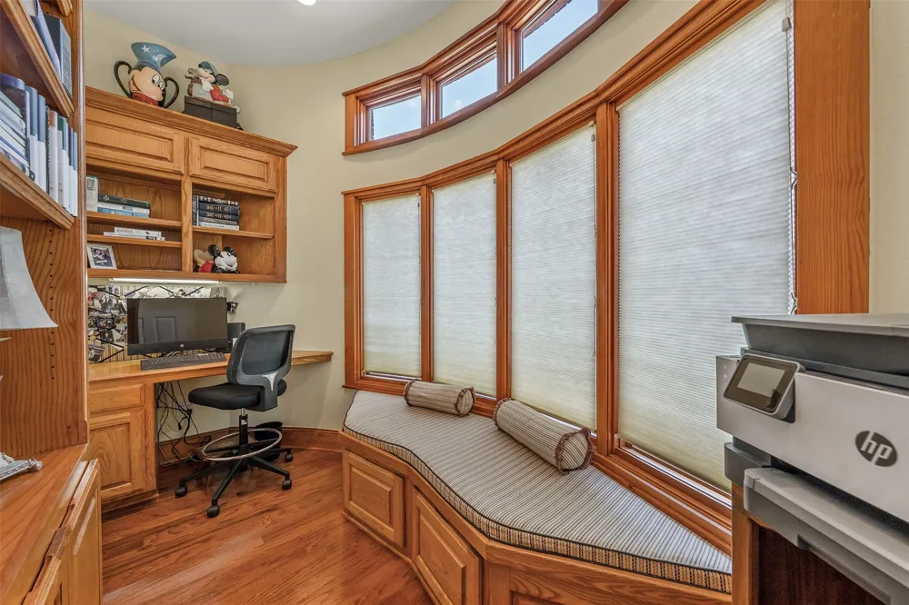 100 Red Oak Bullard, TX 75757