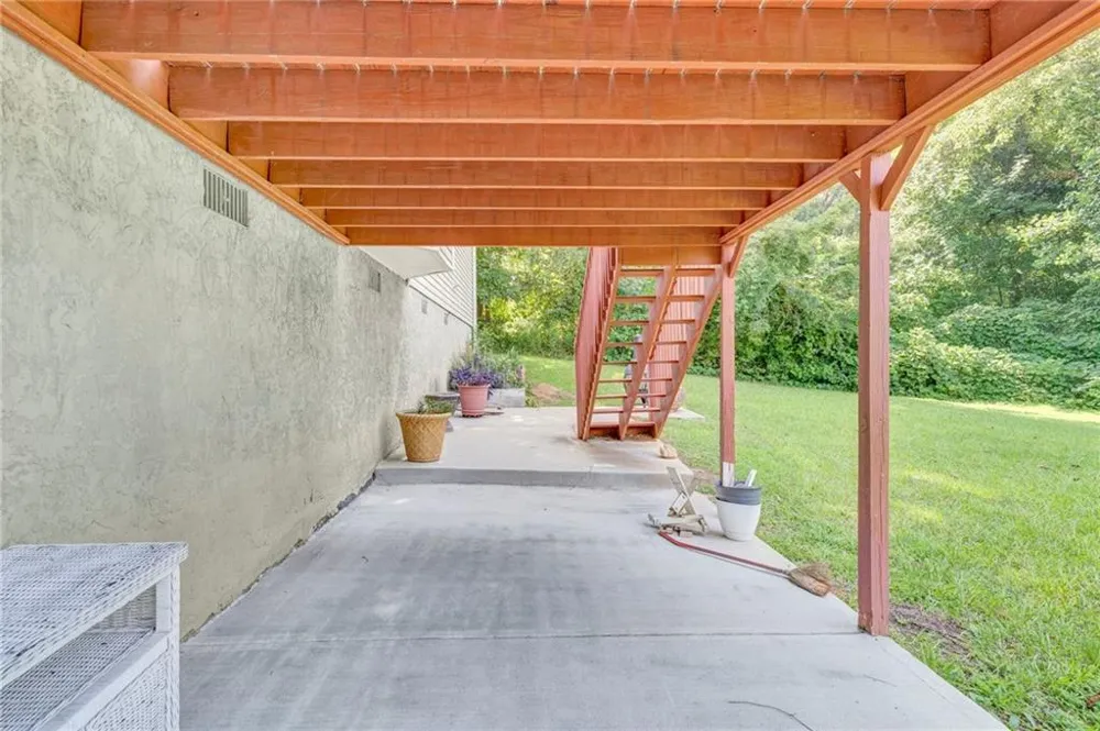 4283 Northwind Drive Ellenwood, GA 30294