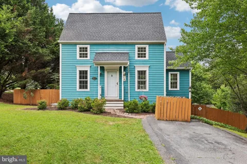 6650 LAKE FRONT COURT