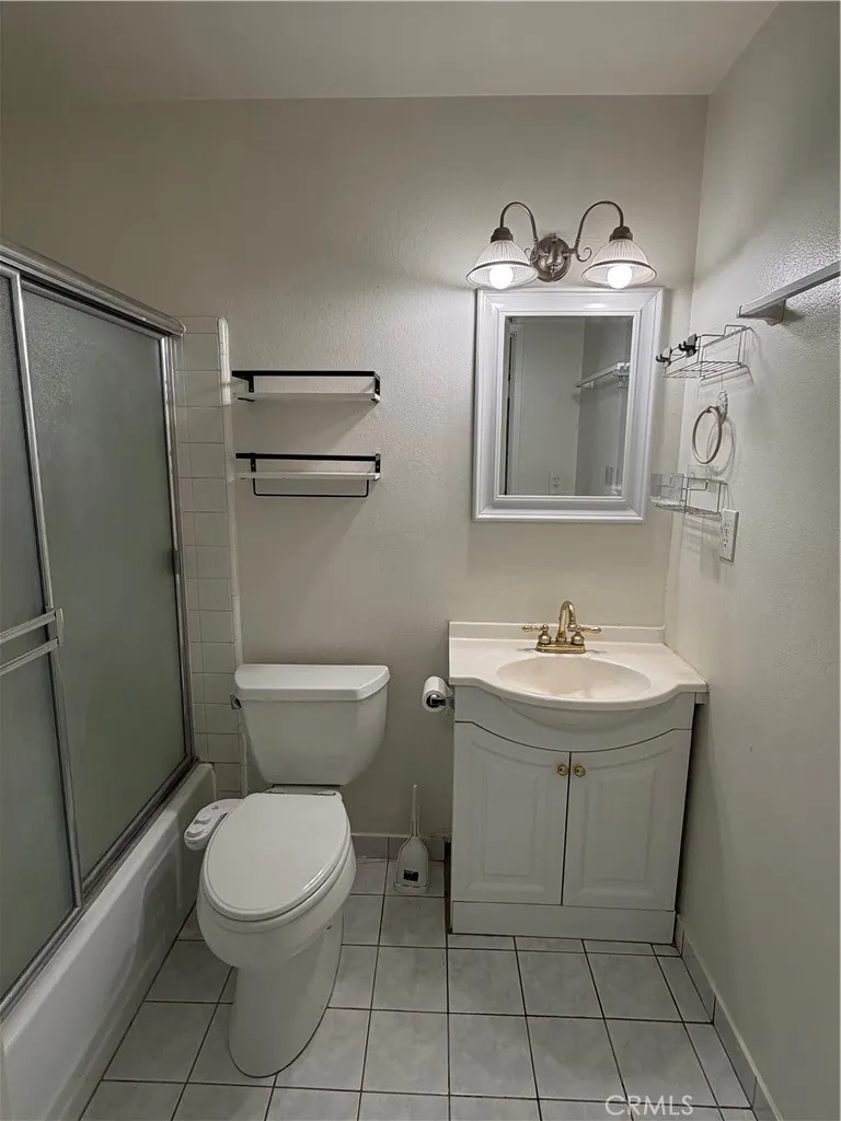2358 Pepper La Verne, CA 91750