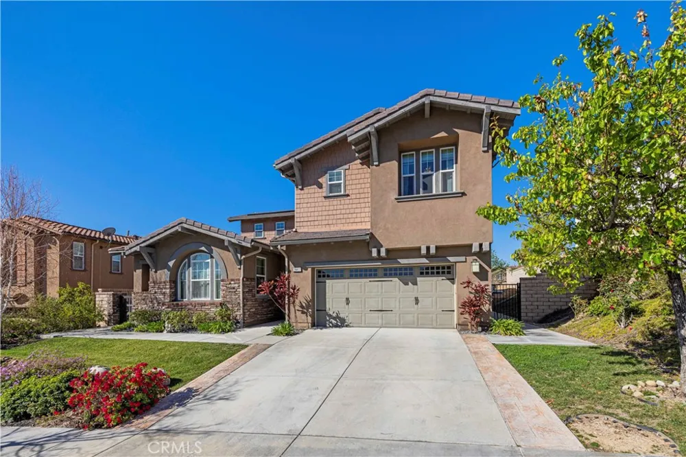 28417 Steel Valencia, CA 91354