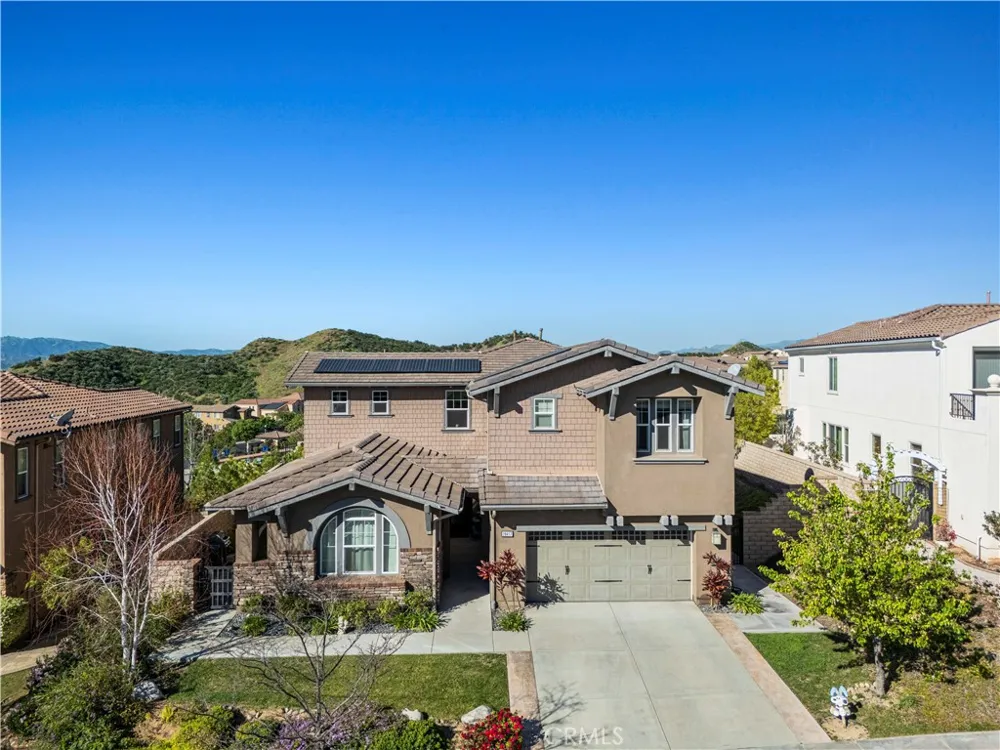 28417 Steel Valencia, CA 91354