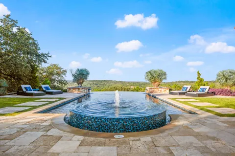 1832 Windy Walk Cove