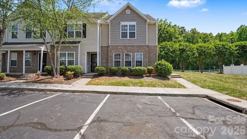 4293 Youngstown Drive