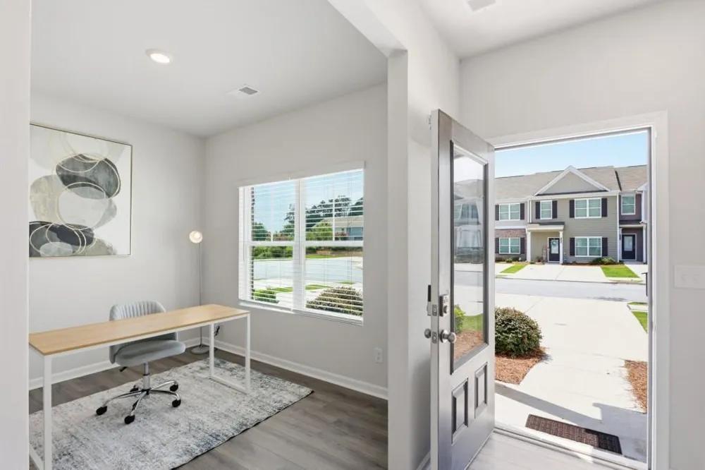 4333 Shaffer Court Union City, GA 30291