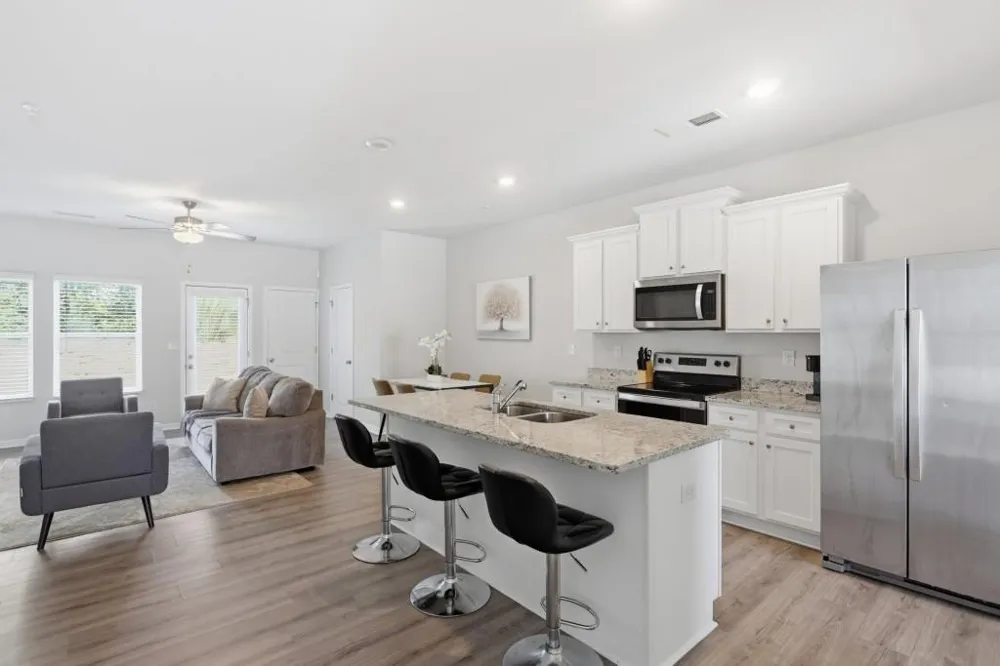 4333 Shaffer Court Union City, GA 30291