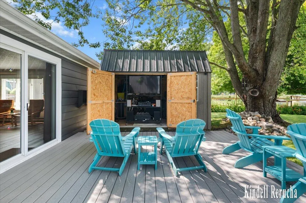 2681 Lower Lake Road Hastings, MI 49058