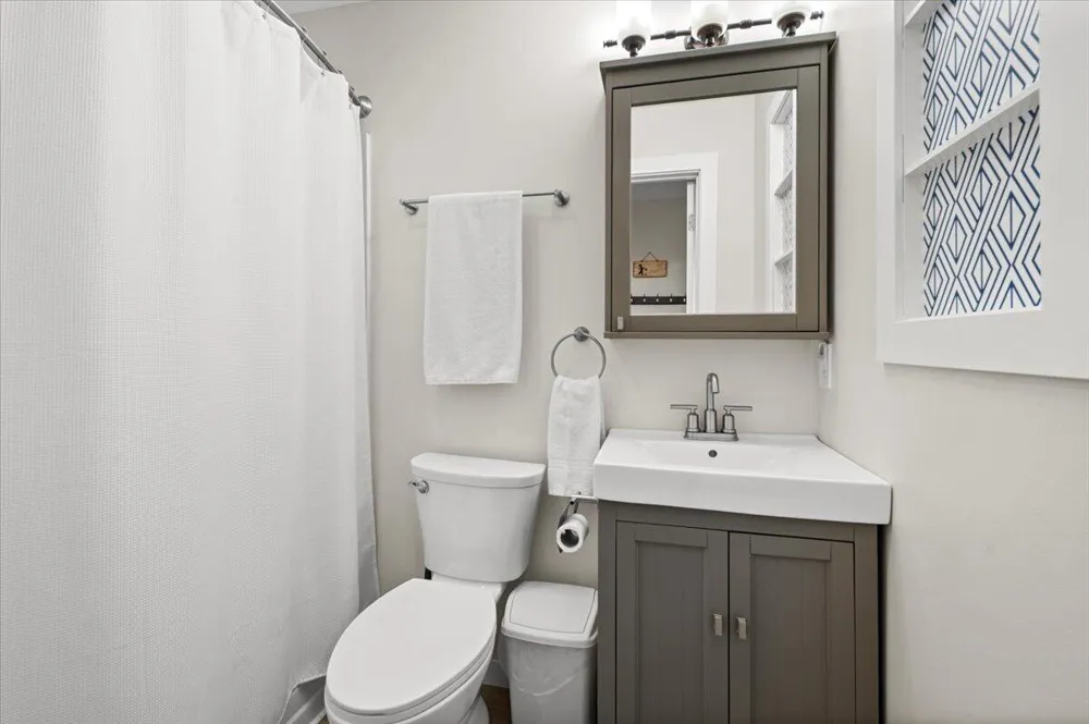 2681 Lower Lake Road Hastings, MI 49058