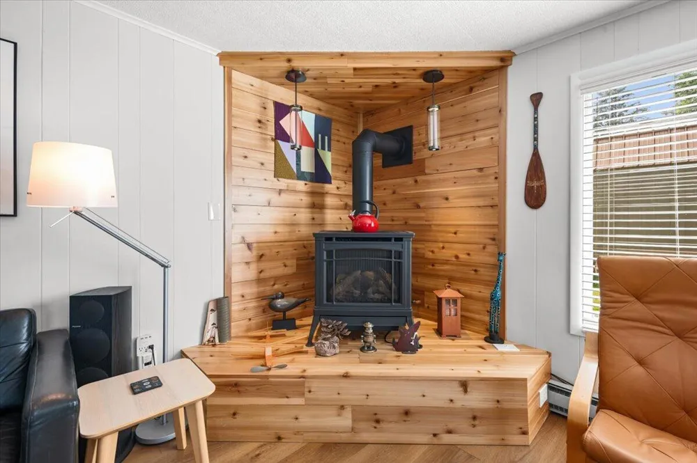 2681 Lower Lake Road Hastings, MI 49058
