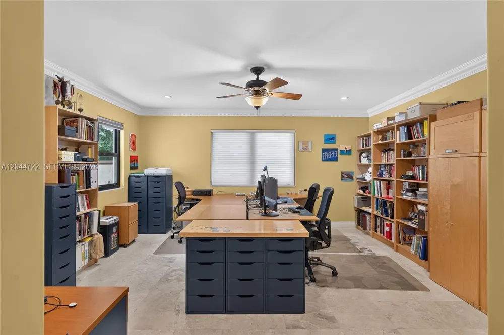 6255 SW 120th St Pinecrest, FL 33156