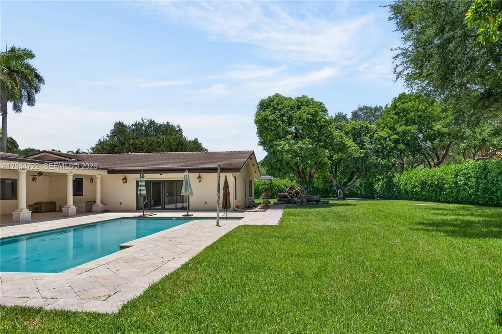6255 SW 120th St Pinecrest, FL 33156
