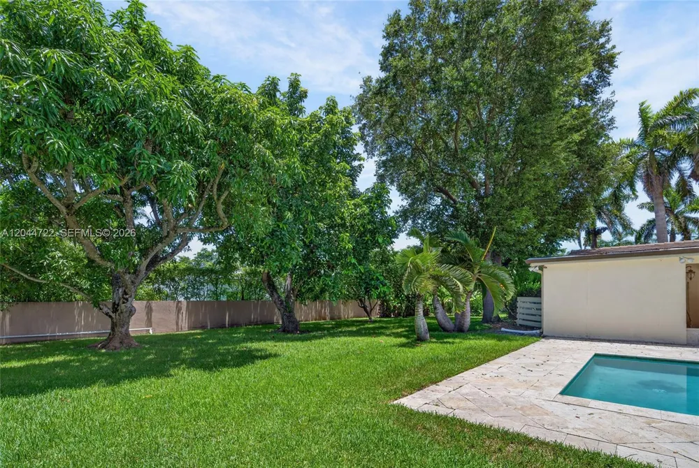 6255 SW 120th St Pinecrest, FL 33156
